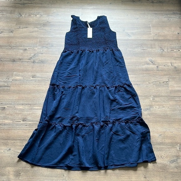 NY COLLECTION Sleeveless Textured Smocked Tiered Maxi Dress Navy size XL NWT - Picture 8 of 8